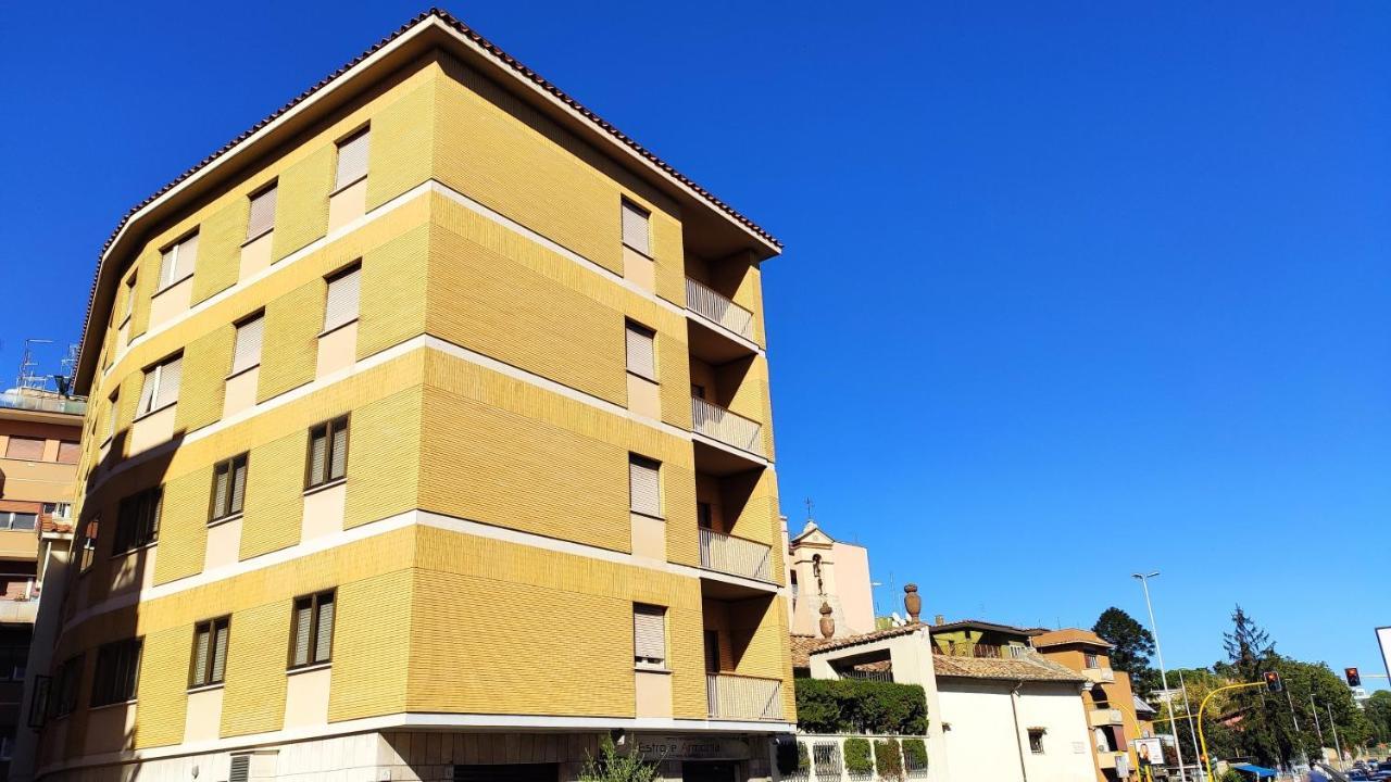 Отель San Juan De Ribera, Casa Per Ferie Рим Экстерьер фото